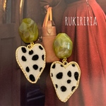 RUKIRIRIA #397 オリーブ×アイボリーハートレオパードピアス  大ぶりピアス 大ぶりイヤリング 