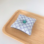 刺し子ピンクッション（羊毛混・変わり米刺し・藤色）