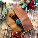 【クリスマス限定】本革が肌に馴染む レザーウォッチ　レッド　腕時計 メンズ レディース　刻印可能　