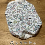 犬服　花とウサギのタンクトップ