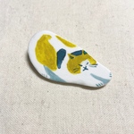 ブローチ_のびるねこ