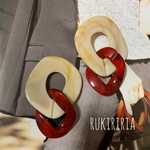 RUKIRIRIA #399 ベージュチェーン×レッドチェーンピアス  大ぶりピアス 大ぶりイヤリング 