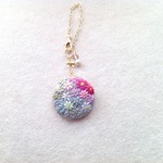 リネンと刺繍のグラデーション花刺繍のバックチャーム＆ブローチS