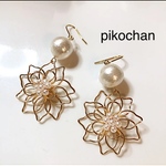 ワイヤーフラワーの華やかピアス❤︎