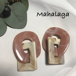 アクリル大振りピアス