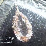 モルガナイト・ファセットカットペンダント（ワイヤージュエリー☆ワイヤーアクセサリー☆ワイヤーラッピング天然石ネックレス）