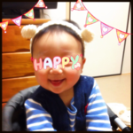 ベビーのくまちゃんニットヘアバンド