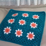 モチーフ繋ぎのブランケット　　　　　　　　