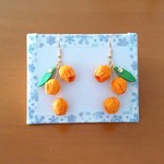 サンダーソニア ピアス つまみ細工