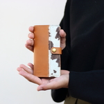 姫路産ヌメ革で作ったハラコスマホカバー　キャメル　手帳型スマホケース