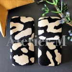 A640 Cow Pattern monotone スクエアカボション(4個)