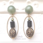 antique(green×black)イヤリング/ピアス