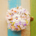 ぐるぐるさん★白の花束　ヘアクリップ　中サイズ