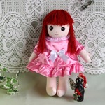 Ｈ様御予約品かわいい布製抱き人形セット。着せ替え洋服小物１０点付き