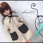 22cmドールサイズ　リカちゃんサイズ　冬に着たいフード付きコート   今季ラスト
