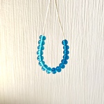 手作りガラスビーズ　　　水色こつぶつぶ