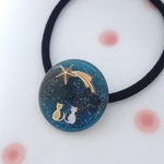 宇宙の中のネコ：ヘアゴム