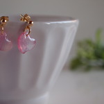 <sale!>花びらハートのピアス