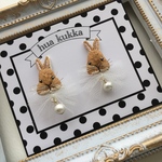 【再販】うさぎおめかしパールピアス＊イヤリング(brown)