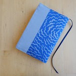 ★E様オーダー品★ リバティ Puff（パフ）のブックカバー