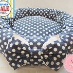 ＳＡＬＥ!!　かわいいドットのペットベッド　ネイビー　（Ｍ）