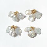 ケシパールの花びらピアス/イヤリング