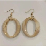 オーバル　ベージュ