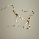さんかくピアス(イヤリング)