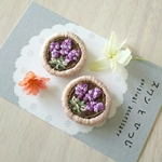 耳たぶに優しい刺繍イヤリング・ピアス★ラベンダー