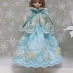 ジェニーちゃんサイズ　　レースのワンピース