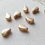ペイズリー〜ゴールド〜　チェコビーズ　5X8mm  8個