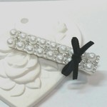 【送料込み】 financier  ❇  pearl & ribbon  ヘアクリップ