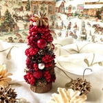 赤い実たっぷり❄︎クリスマスツリー❄︎ミニ　ゴールド