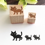 ★ 猫の親子がチョコチョコ大行進♪