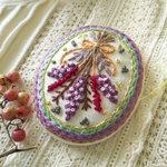 手刺繍ブローチ★ラベンダーのスワッグ💐