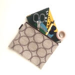 tambourine フラットポーチ(M,beige×charcoalサークル)