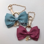 【残り 3点】リボンのバッグチャーム(プレゼント&コットンパール) ブルーグリーン ネイビー グリーン