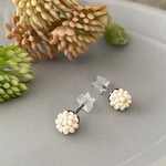 🌸スノードロップ　チタンピアス