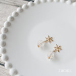 White night*イヤリング/ピアス