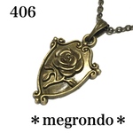 406.ゴシック薔薇の紋章ローズエンブレムのネックレス金古美アンティークゴールド