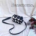 ☆おしゃれで☆収納力☆可愛い☆オールシーズン モノトーン BOXショルダー