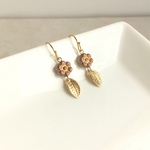 金色の小さな花一輪ピアス/イヤリング