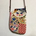 [再販⭐︎] 猫が好き。ハチワレ猫の斜めがけバッグ/緑【送料無料】