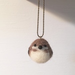 羊毛フェルト♡ぷっくりスズメちゃんのボールチェーンストラップ