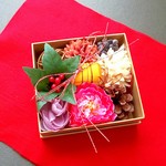 お花のお節🌼お正月アレンジ（お正月準備　誕生日　贈り物にも）