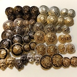 54個　ライオン 虎 ボタン