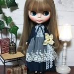 ２２センチドール  アンティーク風ワンピースネイビー