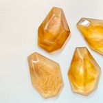 【4pcs beige color】大ぶりべっ甲マーブルパーツ