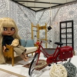 ブライス ドールハウス 可愛い赤い自転車