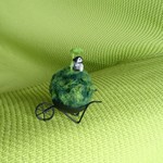 苔玉  babyペンギン 羊毛フェルト